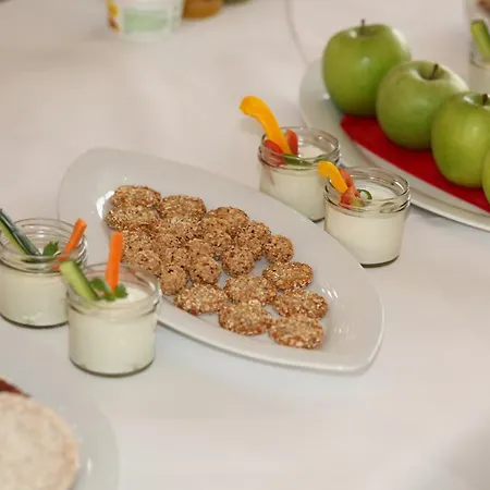 فندق Raj Mahal كاستروب روكسل