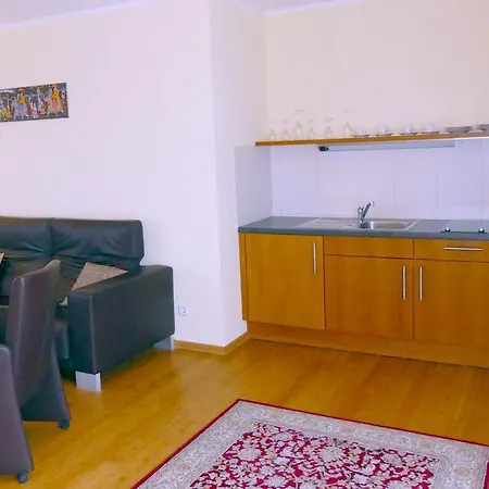 Raj Mahal فندق كاستروب روكسل